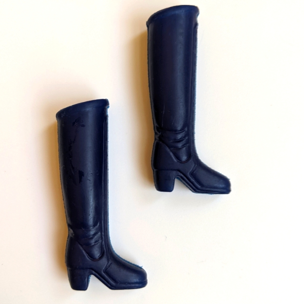 Vintage Mego 1977 Charlie’s Angels Blue Boots 8.5” Doll Hasbro